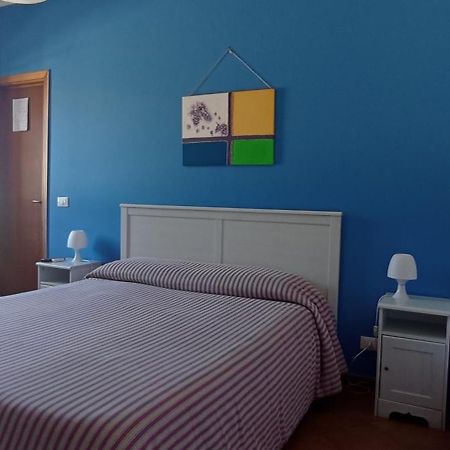 La Casa Gialla Trabia Exterior foto